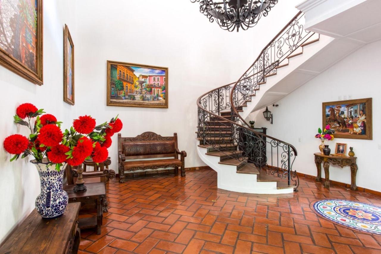 Caroline Bella Bed & Breakfast Ajijic Exterior foto
